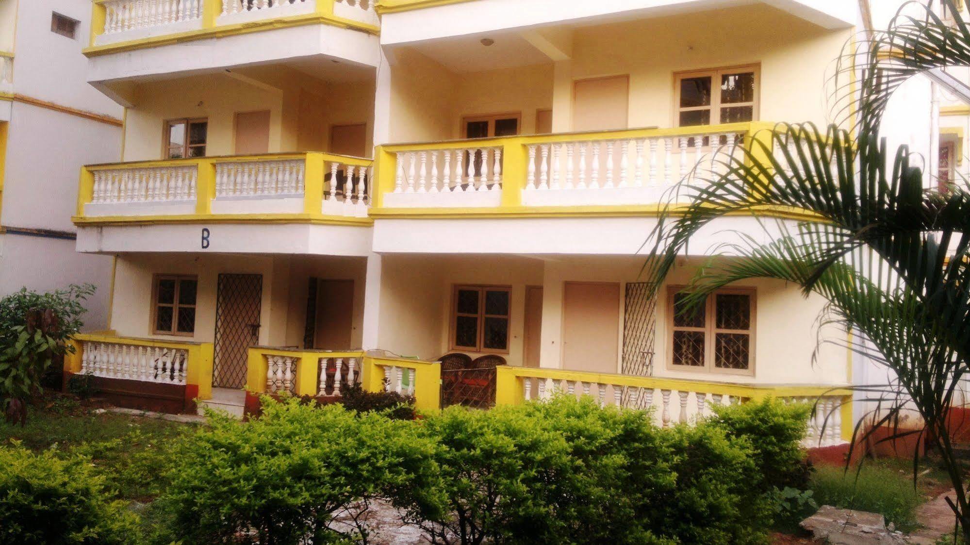 Royal Mirage Beach Resort Candolim Εξωτερικό φωτογραφία